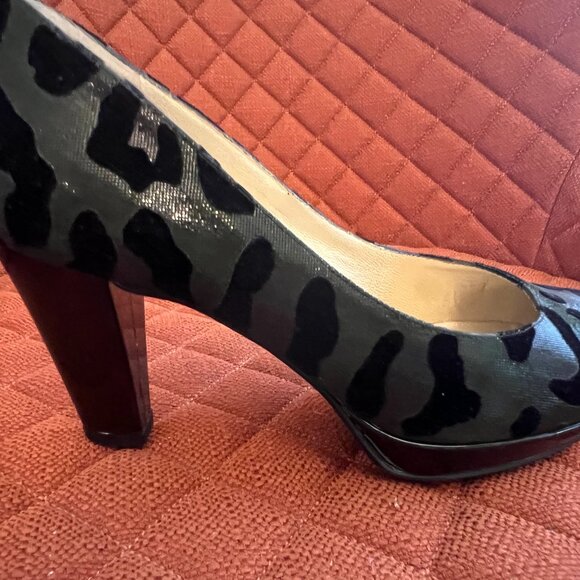 Peter Kaiser Animal Print heels green/black Size 6.5 - Picture 2 of 6